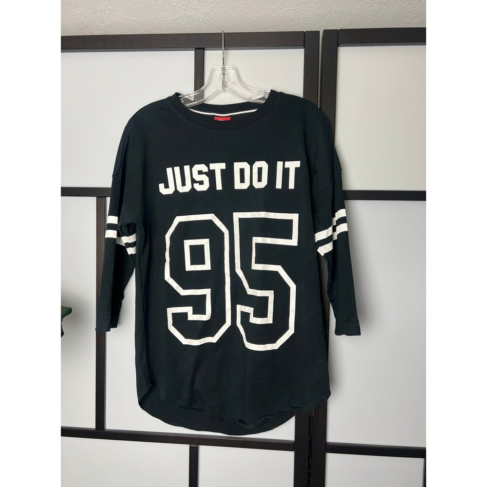 Nike Just Do It Black and White Jersey Size medium